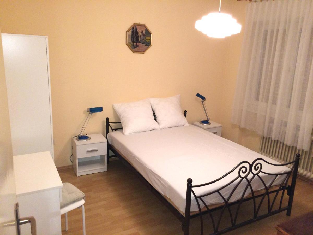 Biba Rooms คาร์โลวัตส์ ภายนอก รูปภาพ
